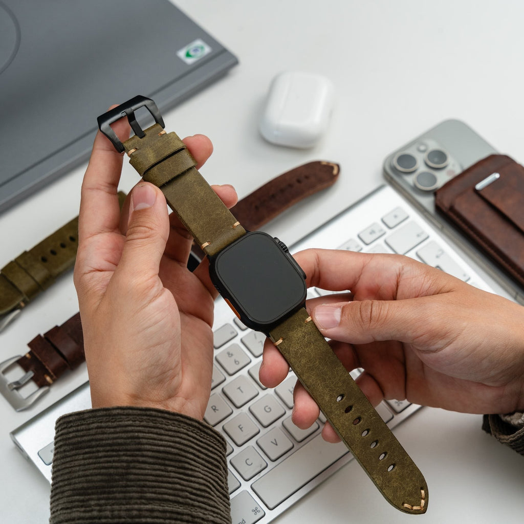 Mens Leather Strap R01 Watch